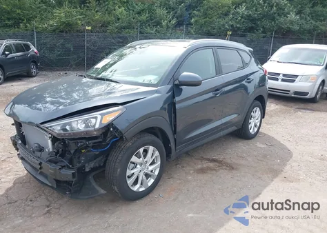 2020 Hyundai Tucson Value z USA, uszkodzony, nr VIN KM8J3CA48LU255244